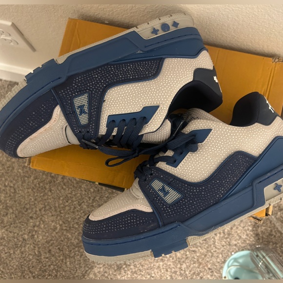 I got them for my birthday but im starting to lose taste for them. Size 9 - Picture 2 of 5